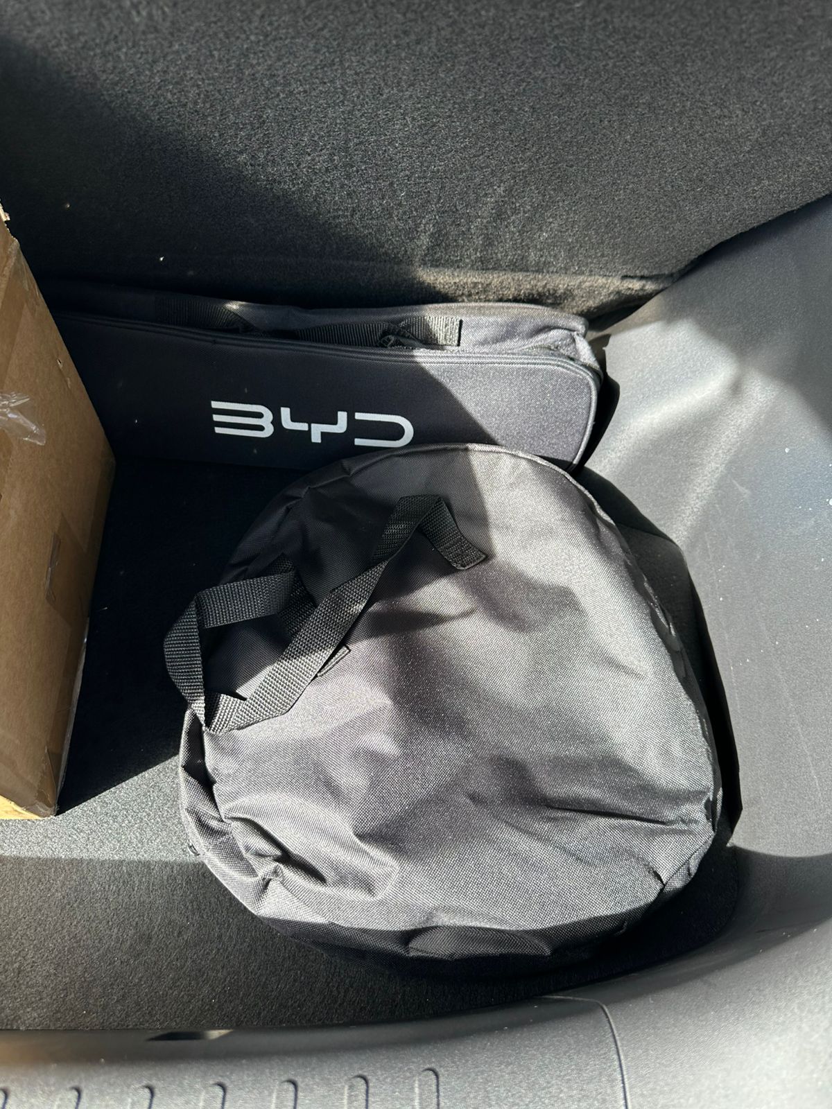 BYD Tang EV thumbnail 6