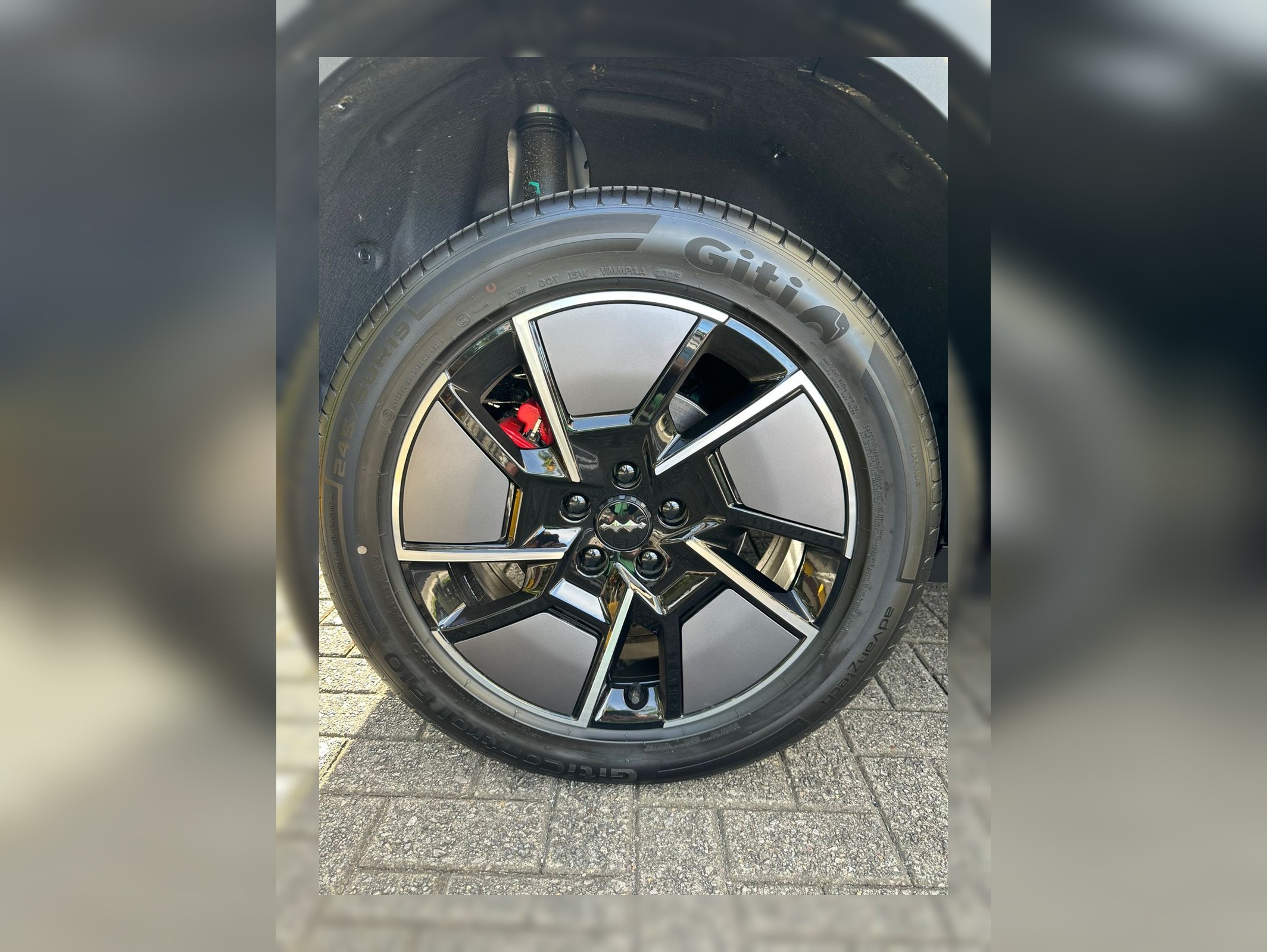 BYD Leopard 3 2025 thumbnail 13