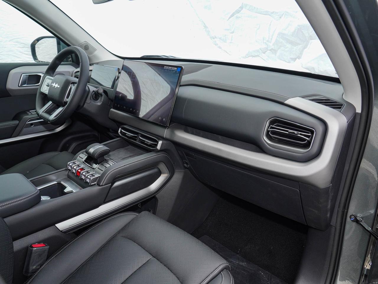 BYD Leopard 3 2025 thumbnail 15